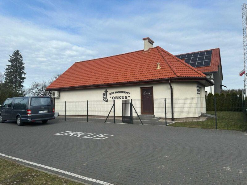 Dom pogrzebowy - Świętajno